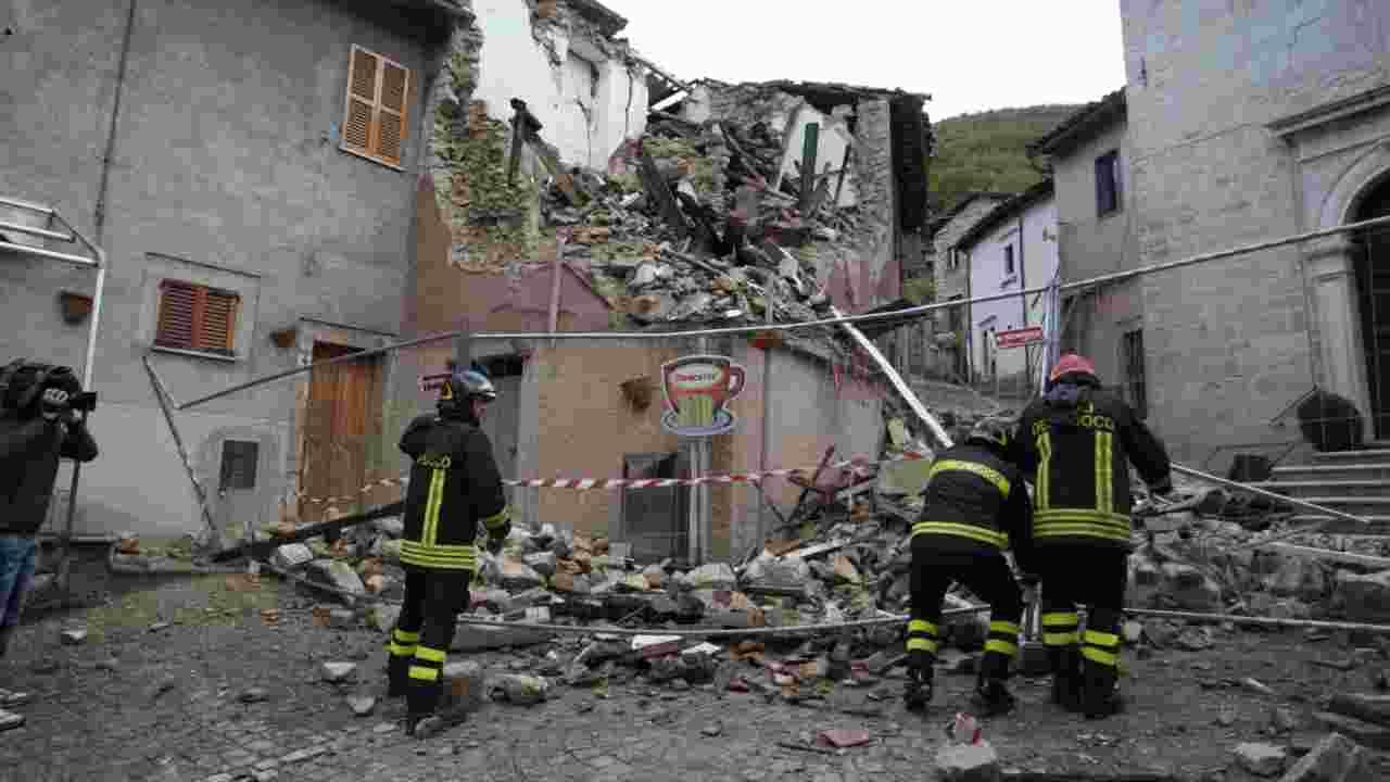 Il terremoto del 2016 nelle Marche (web source) 17.11.2022 picenosera